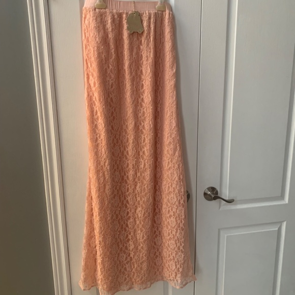 NWT “Sir Alistair Rai” Like A Virgin Maxi Tube Lace Dress - Picture 2 of 4